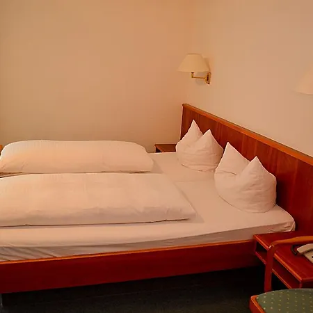 Kuner Weitzel Landgasthof Frohe Einkehr Gbr Merzhausen