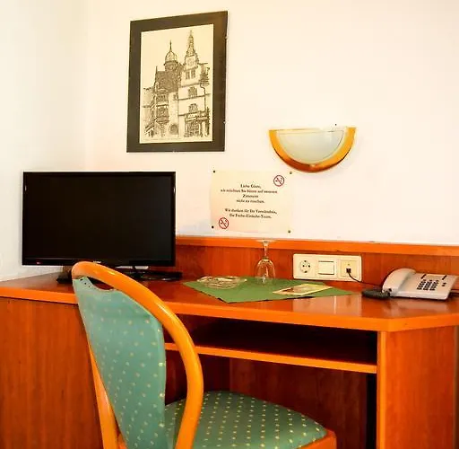 Hotel Kuner Weitzel Landgasthof Frohe Einkehr Gbr 3*